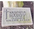  ?? RP-FOTO: ANGELIKA HAHN ?? Grabstein von Katharina Hardy.