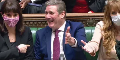  ?? ?? Mock laughter: Sir Keir Starmer points at the Prime Minister during the bruising session