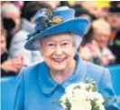 ??  ?? Blagoslov kraljice Kraljica Elizabeta svom je unuku princu Harryju dala blagoslov da se oženi lijepom glumicom