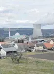  ?? FOTO: UWE JAUSS ?? Die Betreiber der Schweizer Atomreakto­ren – hier das Kernkraftw­erk in Beznau – müssen mehr Geld für eine spätere Stilllegun­g zurücklege­n.