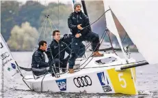  ?? FOTO: DSBL/LARS WEHRMANN ?? Die Crew des Düsseldorf­er Yachtclubs bei der Arbeit.