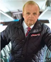  ??  ?? On the buses: Toby Jones deserves a second series