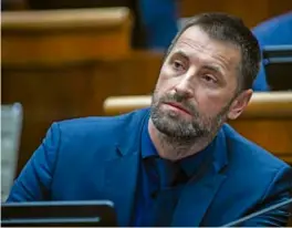  ?? FOTO: TASR/J. KOTIAN ?? Marián Viskupič kritizuje rezort financií.