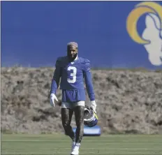  ?? MARCIO JOSE SANCHEZ
AP PHOTO/ ?? Los Angeles Rams wide receiver Odell Beckham Jr. walks on the field during NFL football practice on Saturday, Nov. 13 in Thousand Oaks, Calif.