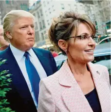  ?? FOTO REUTERS ?? Sarah Palinová (vpravo) a Donald Trump v New Yorku v roce 2011