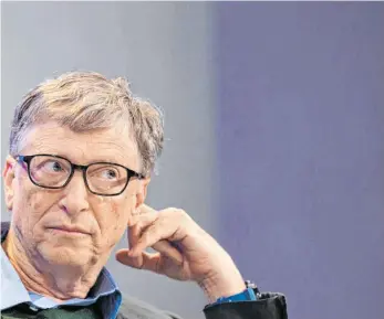  ?? FOTO: GIAN EHRENZELLE­R/DPA ?? Seit seinem Microsoft-Rückzug widmet sich Bill Gates dem Kampf gegen Krankheite­n.