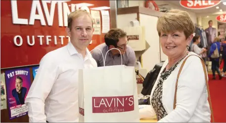  ??  ?? John Lavin and Maura Murrin at the Lavins 60th anniversar­y celebratio­ns last Friday.