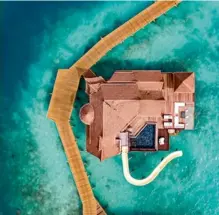 ??  ?? CLOCKWISE FROM TOP LEFT: Relaxing spa treatment; floating breakfast; Private Ocean RESERVE; aerial view of OZEN RESERVE BOLIFUSHI; Vista Del Mar; and Ocean Pool suite
