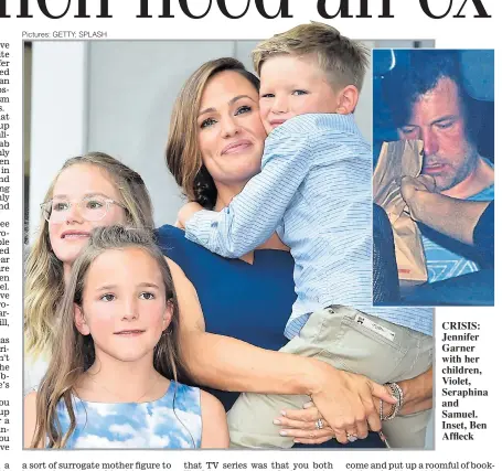  ?? Pictures: GETTY; SPLASH ?? CRISIS: Jennifer Garner with her children, Violet, Seraphina and Samuel. Inset, Ben Affleck