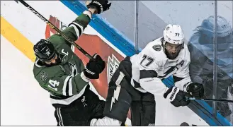  ?? JASON FRANSON/AP ?? Stars captain Jamie Benn, left, hasn’t scored a goal in the Stanley Cup Final.