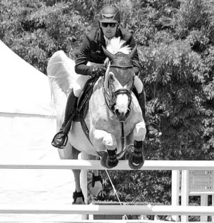  ??  ?? (BRA). del Gran Premio del CSIO 5* Xalapa 2018 Eduardo Menezes / Yari Vargas