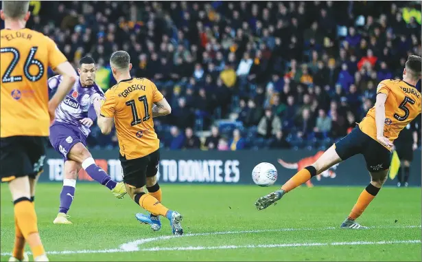  ?? PICTURE: PA Images ?? TAKE THAT: West Brom midfielder Jake Livermore cracks home his long-range winner