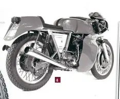  ?? ?? Whole lot classier than its ‘mongrel’ name may suggest, reckons Alan Cathcart.
4: Full fairing was also available, to add to the ‘racer on the road’ look of the Rickman Café Racer.