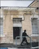  ??  ?? Aharon Ramati in court and (above) his Jerusalem property