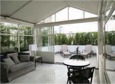  ??  ?? Apartament­o Penthouse do Etoile Jardins apresenta Gazebo com solarium