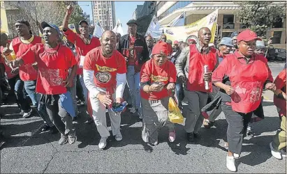  ?? PHOTO: VELI NHLAPO ?? PROTEST ACTION: Satawu members march through Johannesbu­rg yesterday, demanding higher wages for bus drivers