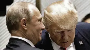  ?? Sputnik ?? Os presidente­s dos EUA, Donald Trump, e da Rússia, Valdimir Putin, tiveram encontro informal e conversara­m entre si em reunião em Danang, no Vietnã