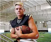  ?? [PHOTO BY STEVE SISNEY, THE OKLAHOMAN] ?? Broken Arrow’s Matt Kaiser recorded more than 40 catches for nearly 700 yards receiving and six touchdowns last season.