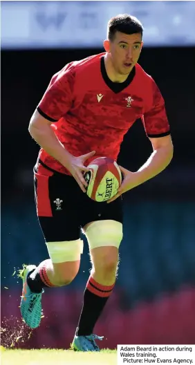  ??  ?? Adam Beard in action during Wales training.
Picture: Huw Evans Agency.