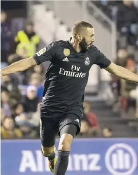  ?? Foto: dpa ?? Hat Solari auf den Trainerpos­ten geschossen: Real Madrids Stürmer Karim Benzema.