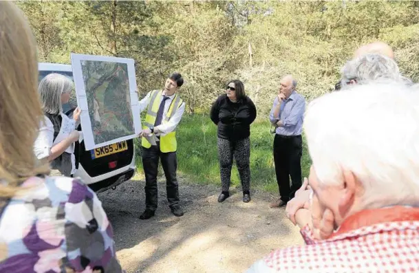  ??  ?? SEEING FOR THEMSELVES: A visit by the Cairngorms National Park planning committee to the proposed site does not need to be repeated before the next discussion