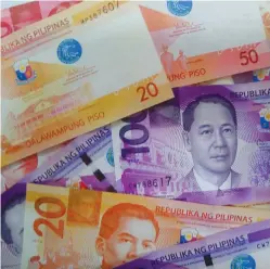  ??  ?? THE PESO continues to weaken as the market is betting on stronger third quarter GDP growth for the US, traders said.