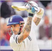  ?? REUTERS ?? England opener Alex Hales frustrated Sri Lanka after debutant allrounder Dasun Shanaka sparked a top-order collapse½