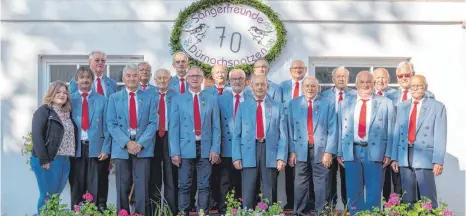  ?? FOTO: GUSTAV BADER ?? Die Dürnachspa­tzen haben in Sulmingen ihr 70-jähriges Bestehen gefeiert.