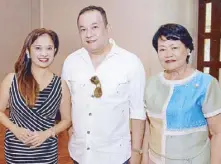  ??  ?? FCCP’s newly inducted members Dr. Mary Jane Torres, Frankie de Leon and Minda Pama.