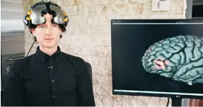  ?? Photo: Theatre of Thought ?? Bryan Johnson, founder of Kernel, wears one of its portable brain scanners.