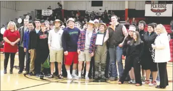  ?? TIMES photograph by Annette Beard ?? State Representa­tives Sue Scott, District 95, and Rebecca Petty, District 94, congratula­ted the Blackhawk football team for their “outstandin­g performanc­e during the 2015 season.” The state representa­tives presented a citation from the 90th General...