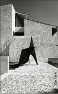  ??  ?? Alexander Calder - Sans Titre,  - au Village Vacances Familles, La Colle-sur-Loup,  – Estimation :    –    €.