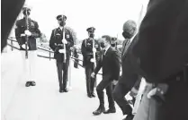 Le President Ukrainien Vient Chercher Le Soutien Ferme De Biden Pressreader