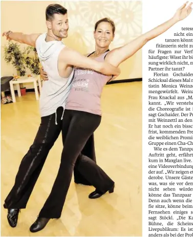  ?? BILD: SN/ORF/ROMAN ZACH-KIESLING ?? Florian Gschaider tanzt mit Monica Weinzettl. Wie es ihnen vor dem Auftritt geht, erfährt man beim Public Viewing.