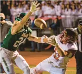  ?? APRIL GAMIZ/THE MORNING CALL ?? Emmaus’ Dylan Darville defends against Parkland’s Jack Harrison during Friday’s game in Emmaus.