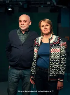  ??  ?? Viktor et Victoria Muchnik, de la rédaction de TV2.