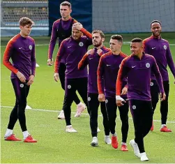  ?? ACTION IMAGES ?? What a line-up: City’s squad on the training pitch