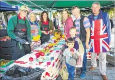  ?? FM4941830/FM4941848 ?? Andrew Tinsley, Mary Elphick, Sam Smith and John Elphick from the National Fruit Show with Amanda, Steve Jeff, Pixie and Jamie Jeff, left, and Daniel Mercer, six, right