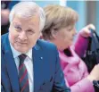  ?? FOTO: DPA ?? Der bayerische Ministerpr­äsident Horst Seehofer (CSU) und Bundeskanz­lerin Angela Merkel.