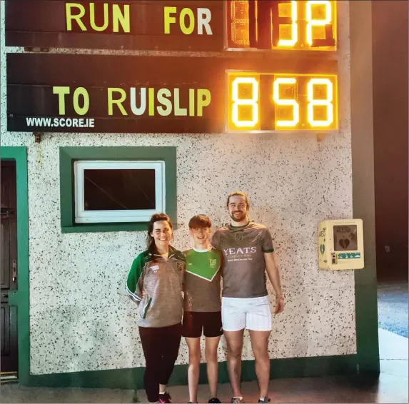  ??  ?? Aoife, Éanna and Patrick Duffy after the finish of the phenomenal Curry GAA’s Run to Ruislip on Saturday, in memory of their dad JP Duffy which raised over €40k for Croí.