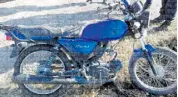  ??  ?? ESTA ES la motociclet­a que fue asegurada en la calle Nigromante en la Colonia Lázaro Cárdenas.