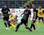  ??  ?? Trento calcio e il Levico  A livello altoatesin­o si preparano invece due esordi in serie D: la Virtus Bolzano e il San Giorgio