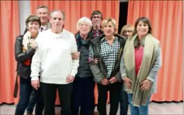  ?? (Photo Débé) ?? Très fiers, les sociétaire­s de la compagnie au sortir de l’assemblée générale.