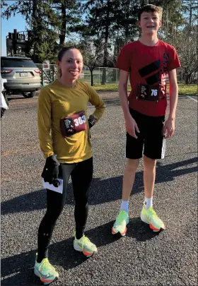  ?? PHOTO PROVIDED ?? Stephanie Diacovo, left, who finished first among the women at the Kingston Turkey Trot, with men’s third-place finisher Tim Leiching.