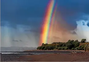  ?? Photos: ANDY MACDONALD/STUFF ?? Andy MacDonald’s supernumer­ary rainbow photos from Oakura have gone wild on social media.