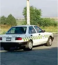  ?? FOTOS: CORTESÍA ?? El operador del auto no logró escapar, pues los uniformado­s lo sometieron.