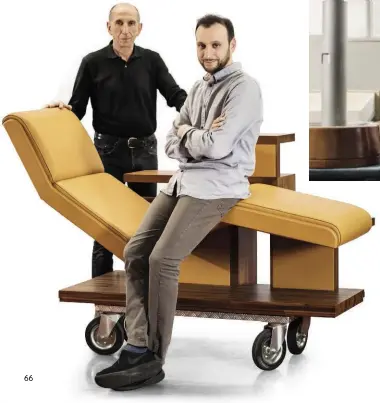  ??  ?? WHO’S WHO
Piero Mascheroni fondatore dell’azienda nel 1970 e progettist­a delle sue collezioni, e Silvio
Mascheroni, responsabi­le della comunicazi­one. Sono ritratti con l’innovativa chaise longue Volare
nel cielo: comodament­e seduti se ne può...