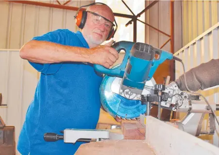  ??  ?? HELPING HAND: President of the Chinchilla Men's Shed Richard Nixon.
Picture: Peta McEachern