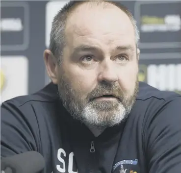  ??  ?? 0 Kilmarnock manager Steve Clarke says there is less pressure on his side in tonight’s cup replay.