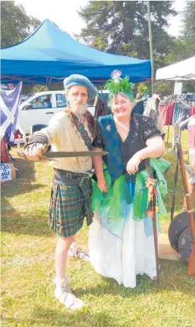  ??  ?? Cat Connolly and “The Bruce” at a previous Paeroa Highland Games and Tattoo.